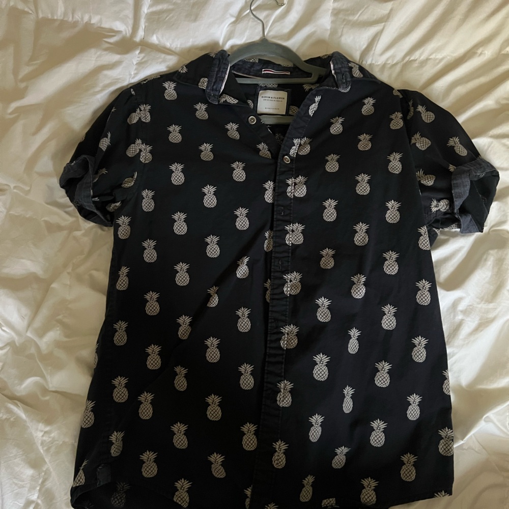 Denim and flower short sleeve button down size medium